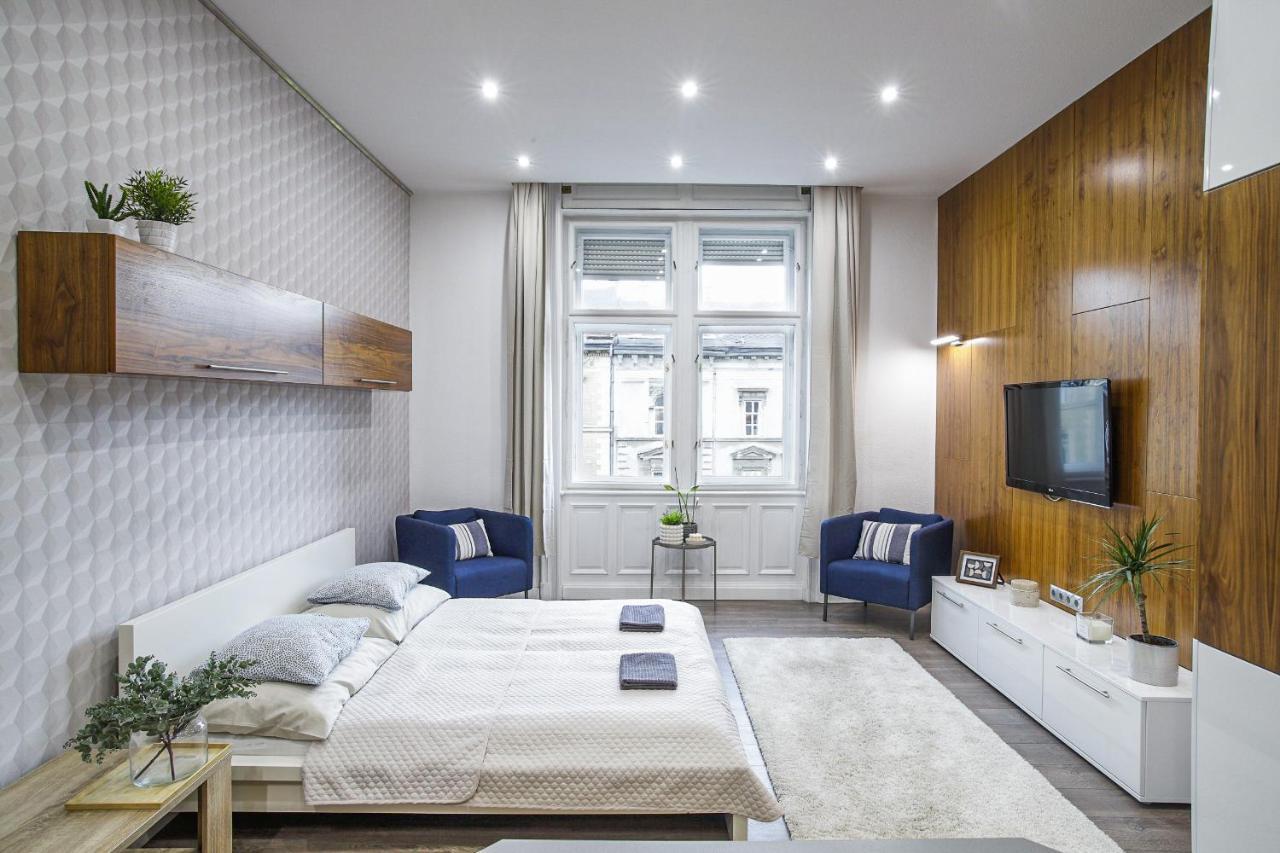 Ccc Apartments Budapest Luaran gambar